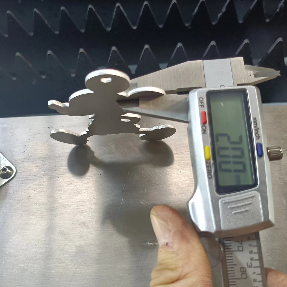 Cortadora Láser de Fibra de Gr - Industrial Grade Laser Cutter reseña y precio