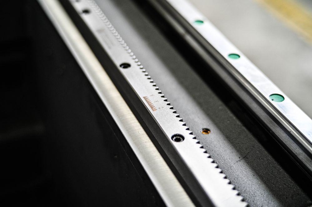 Máquina de Corte Láser Industr - Industrial Fiber Laser Cutting Machine reseña y precio